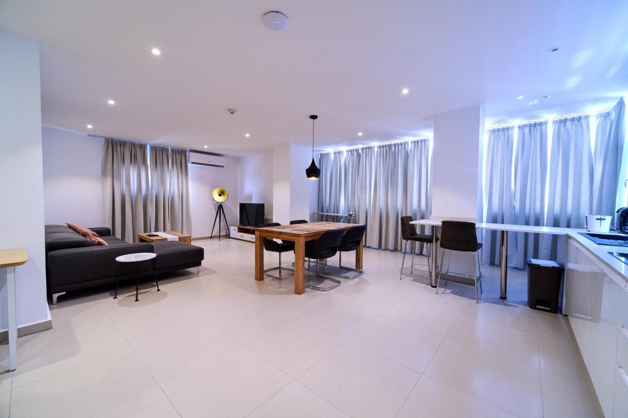Suncity Hotel Apartment Accra Extérieur photo